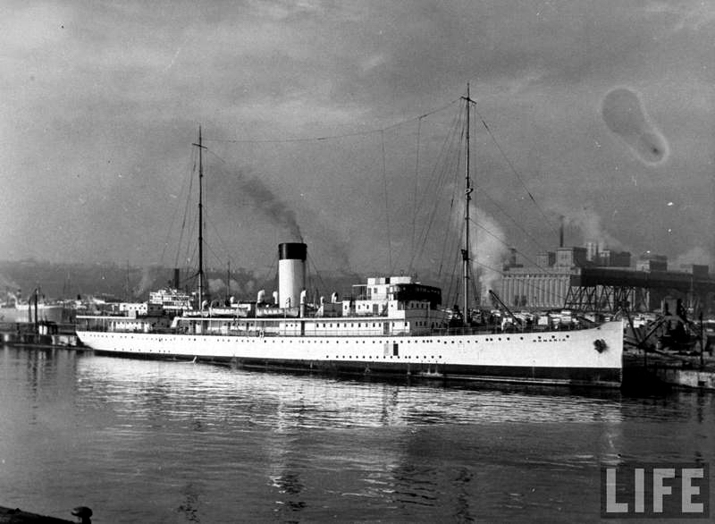 Nava de pasageri SMR România