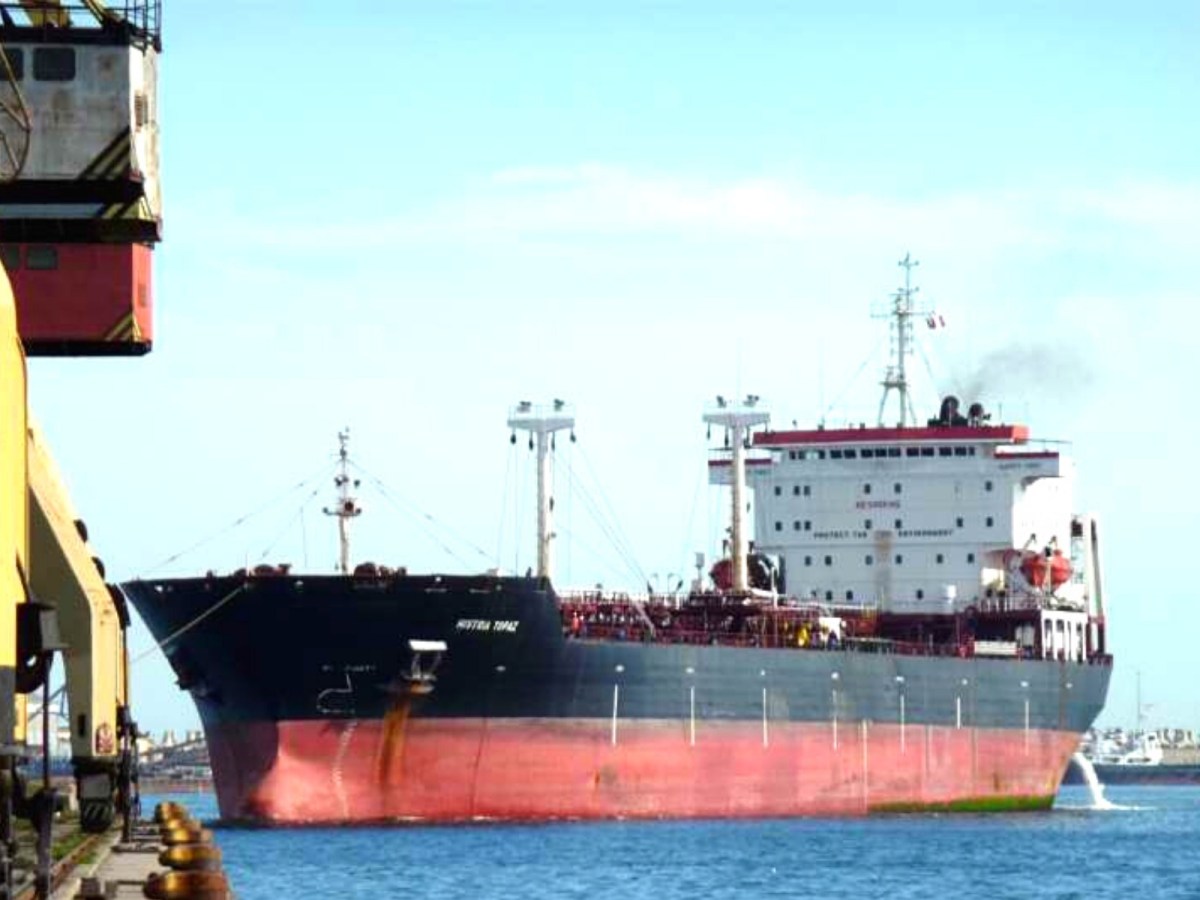 BUCȘANI, petrolier de 39.184 TDW, construit în 1987 la Ș.N. Galați