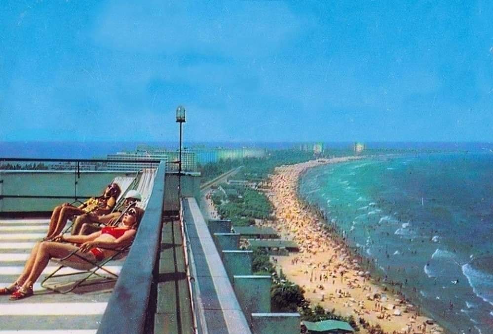 1974 - Vedere de pe terasa hotelui Parc