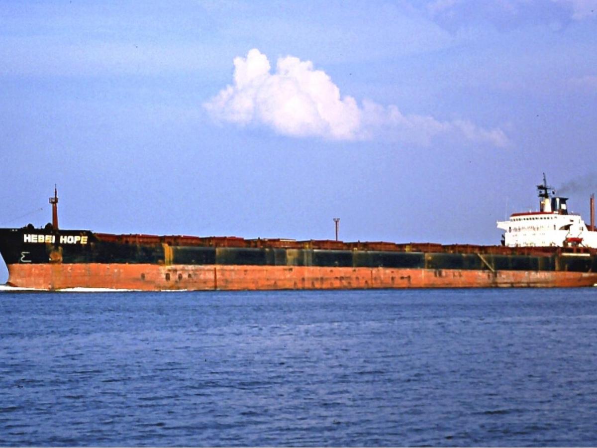 BAIA DE ARAMĂ, vrachier de 64.897 TDW, construit în 1983 la Ș.N. Constanța