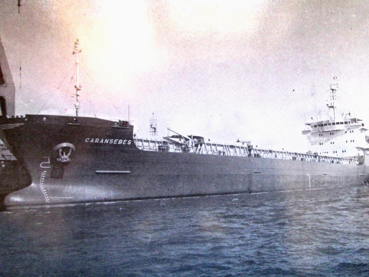 CARANSEBEȘ, port-container de 8.200 TDW, construit în 1989 la Ș.N. Galați